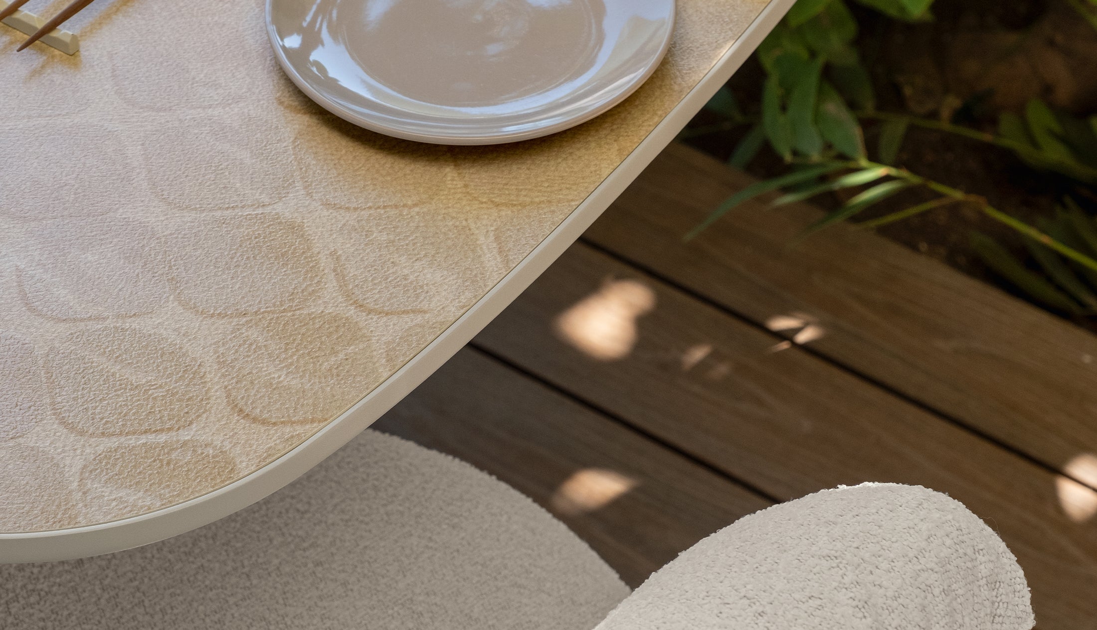 JAMES DINING TABLE SET