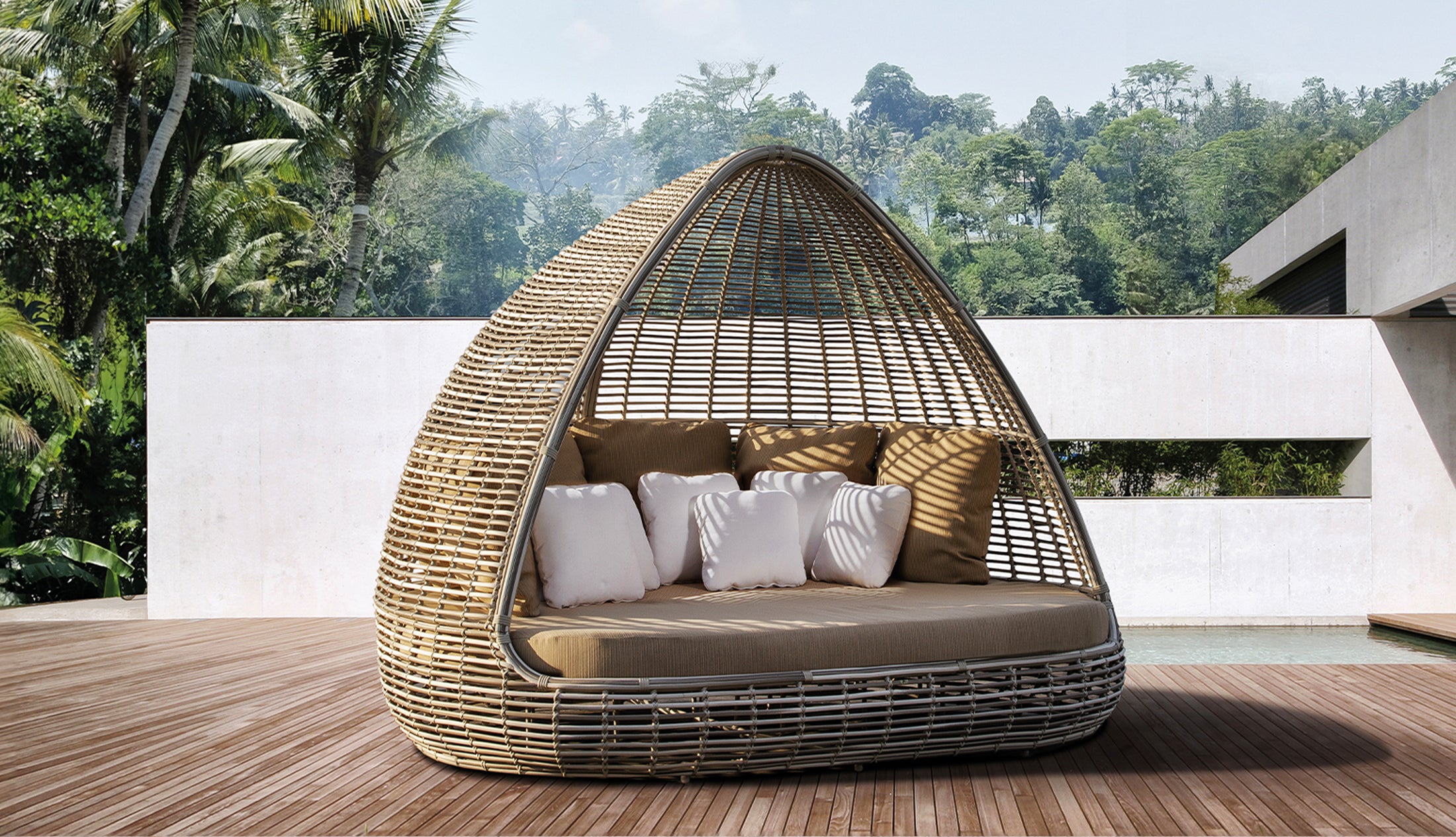 SHADE DAYBED