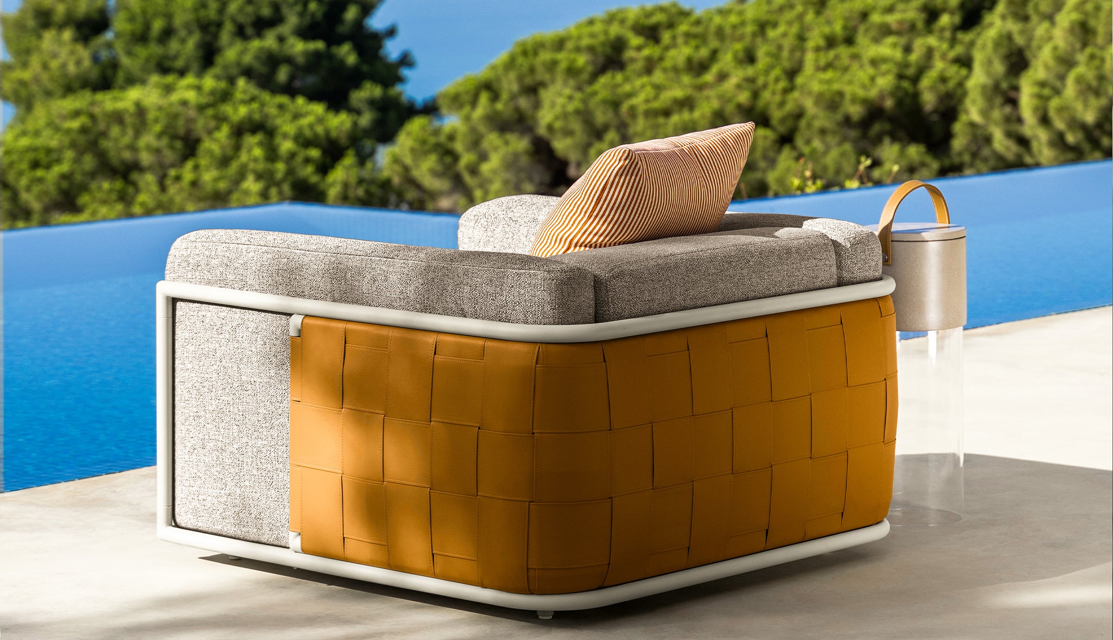 TRESSÈ KÖŞE GRUBU