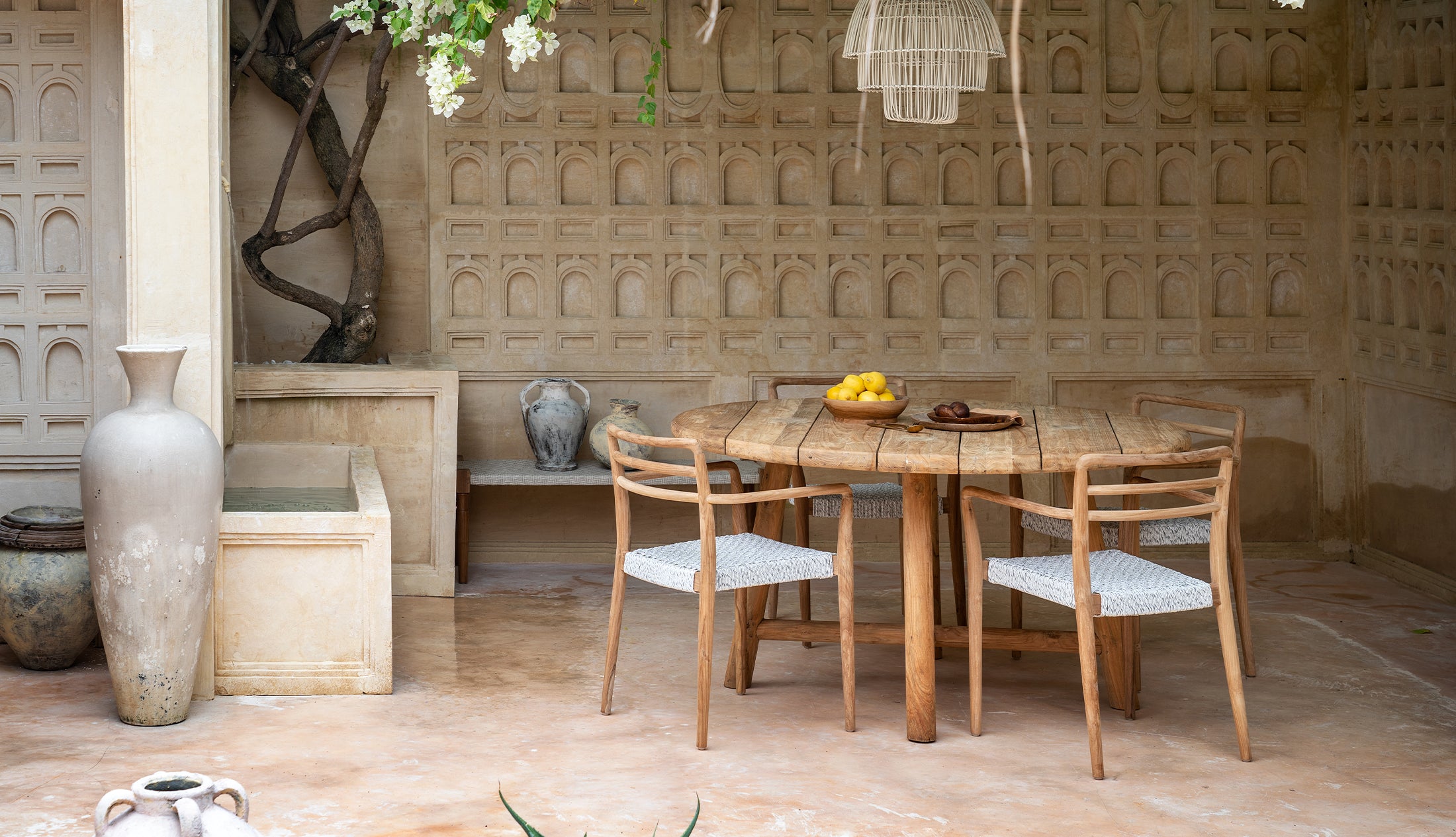 UBUD MASA (YUVARLAK)