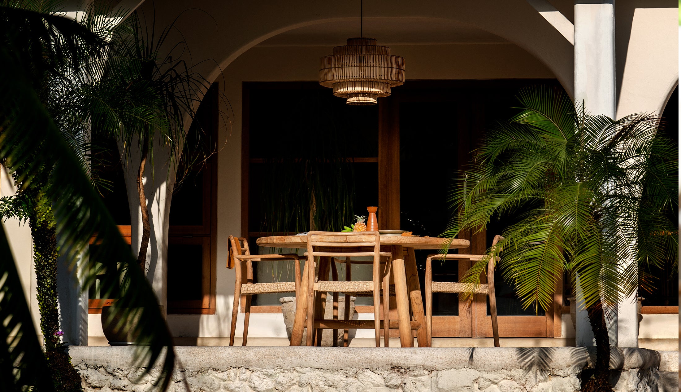 UBUD MASA (YUVARLAK)