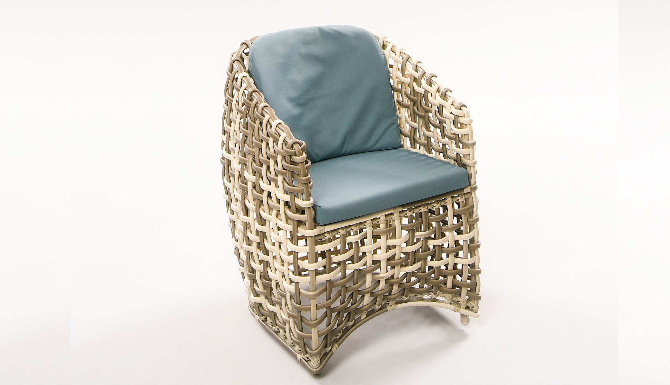 GUSTO DINING SET