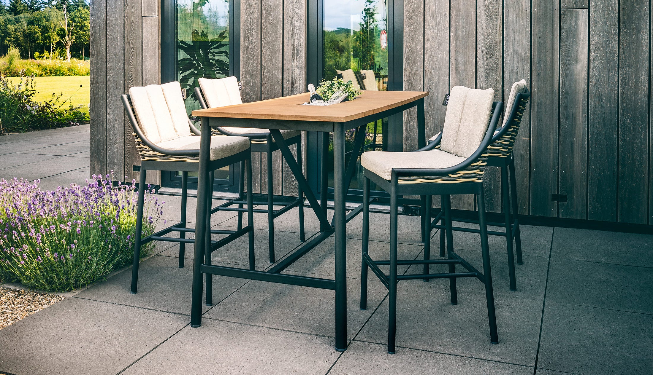 MILOU BAR MASA GRUBU