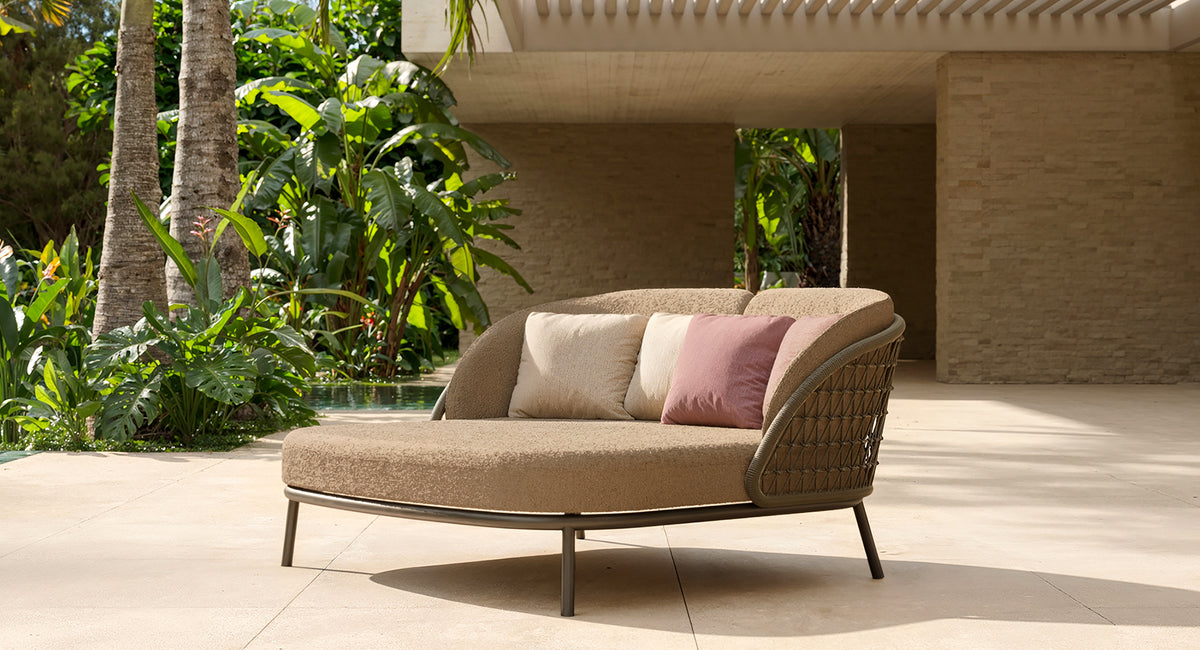 NOMAD DAYBED