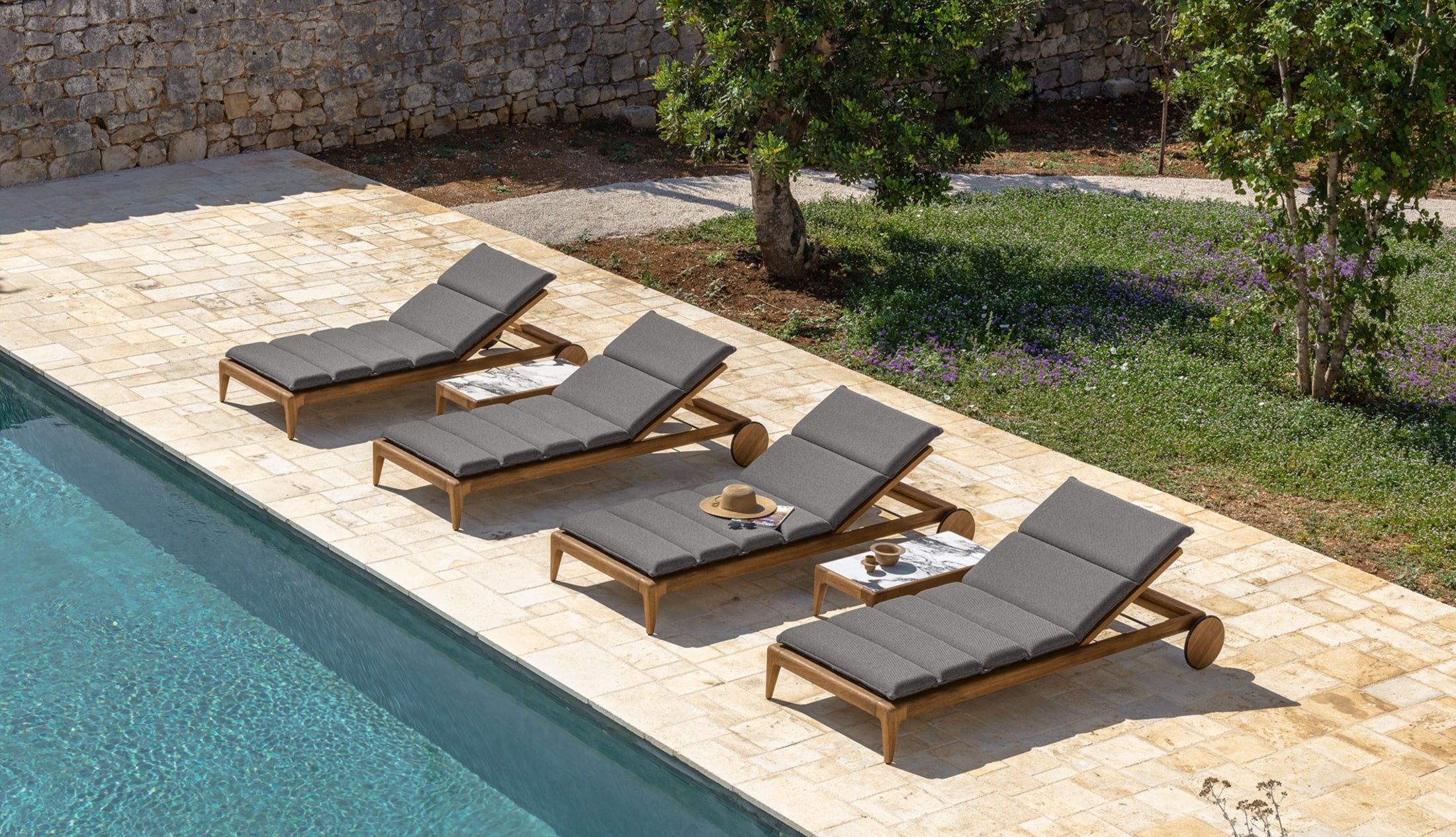 CRUISE SUN LOUNGER