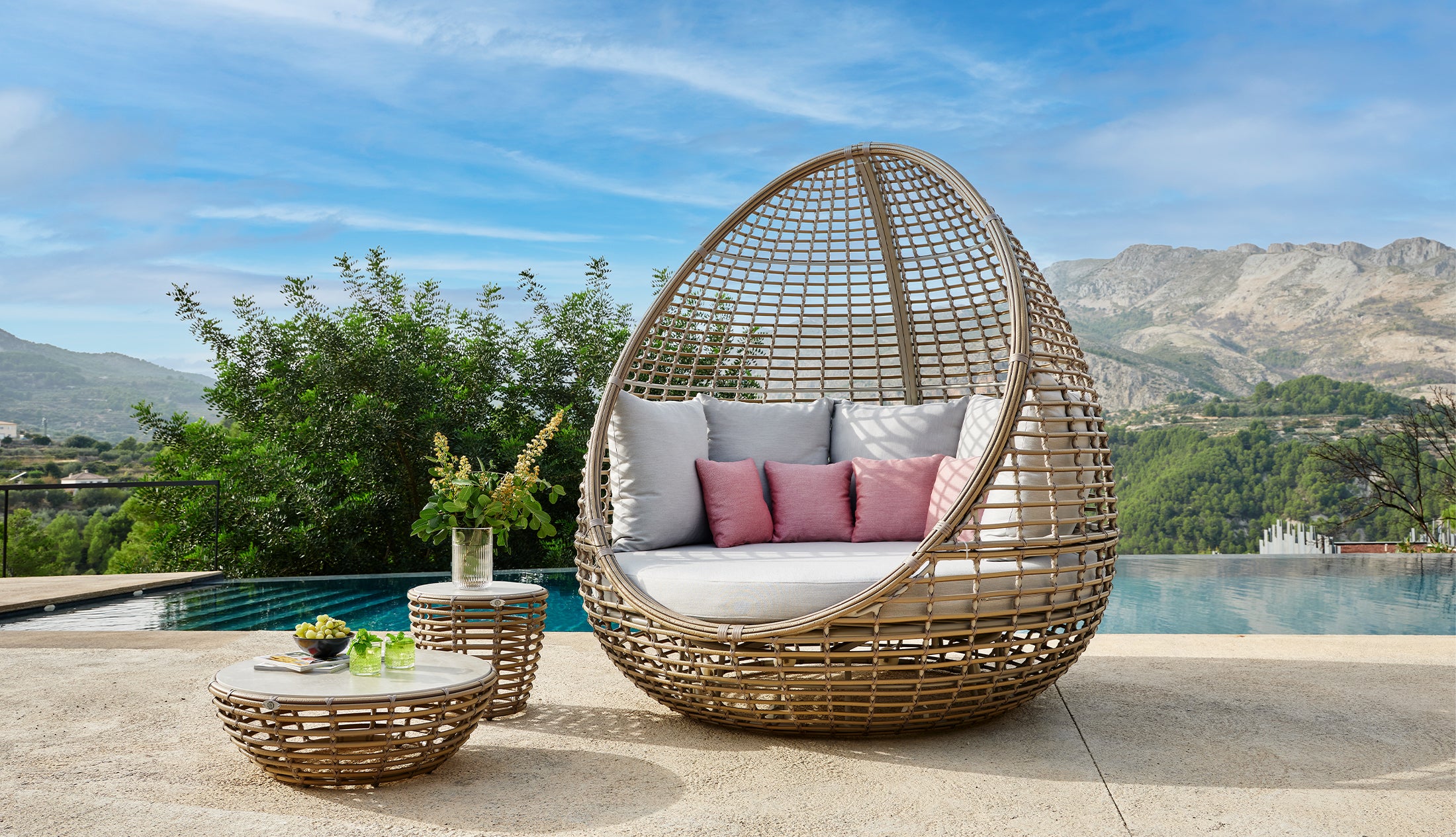 FABER DAYBED