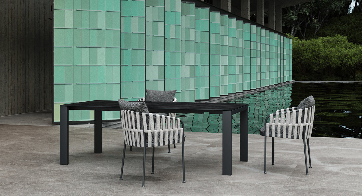 FRAME / RAPHAEL MASA GRUBU