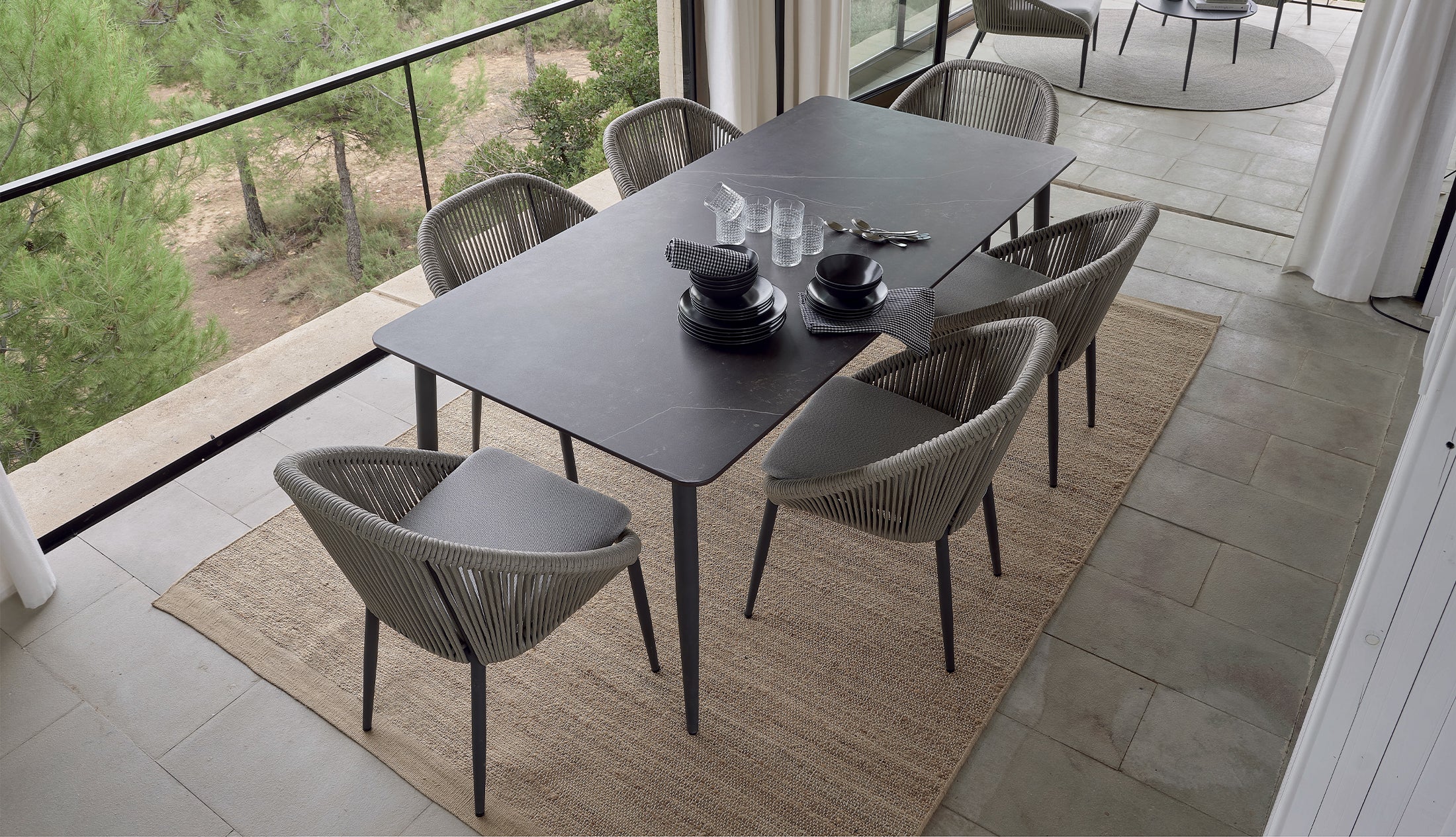 RODONA DINING SET