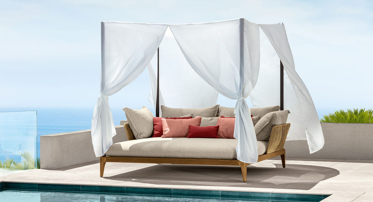 CRUISE DAYBED