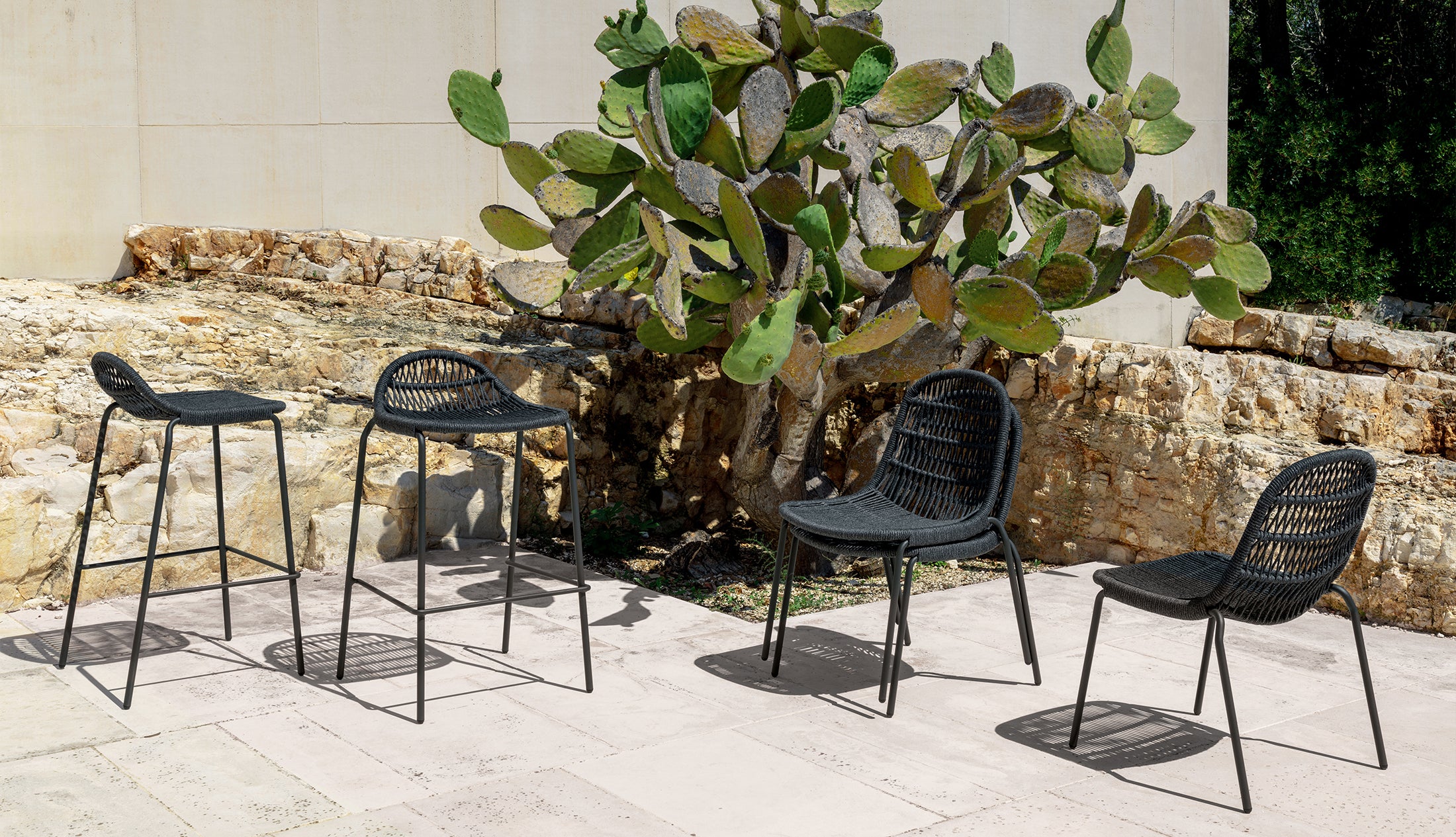 PANAMA LOUNGE ARMCHAIR