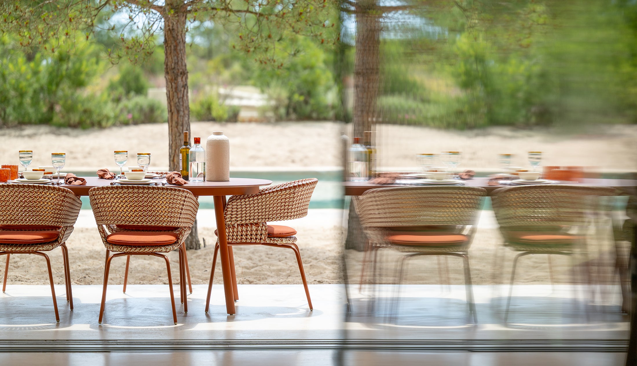 PHILL DINING TABLE SET
