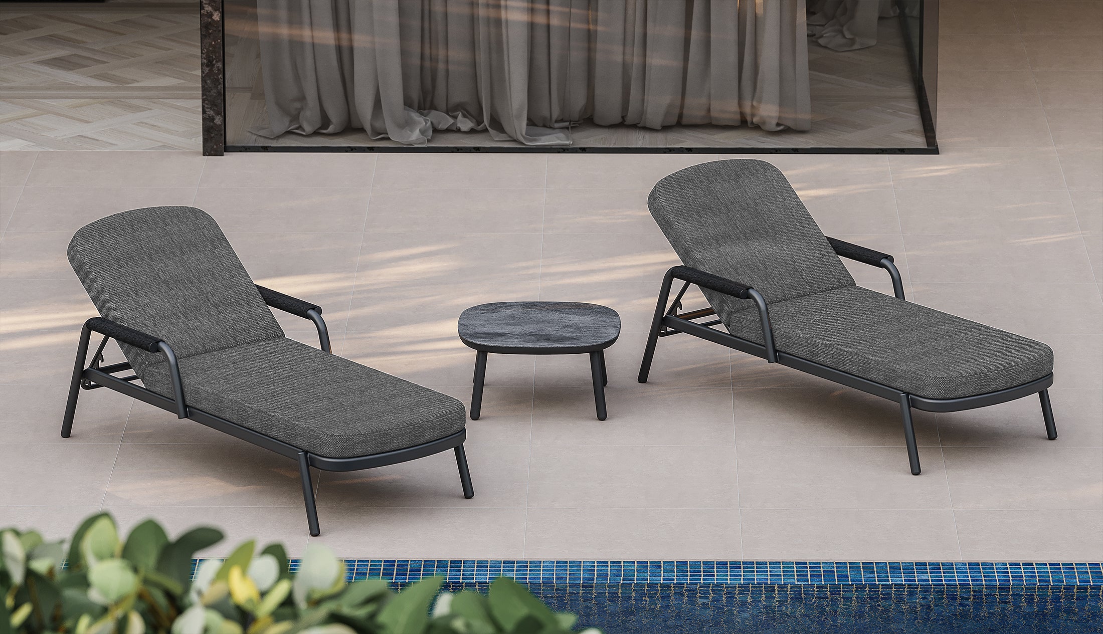 MARC SUN LOUNGER